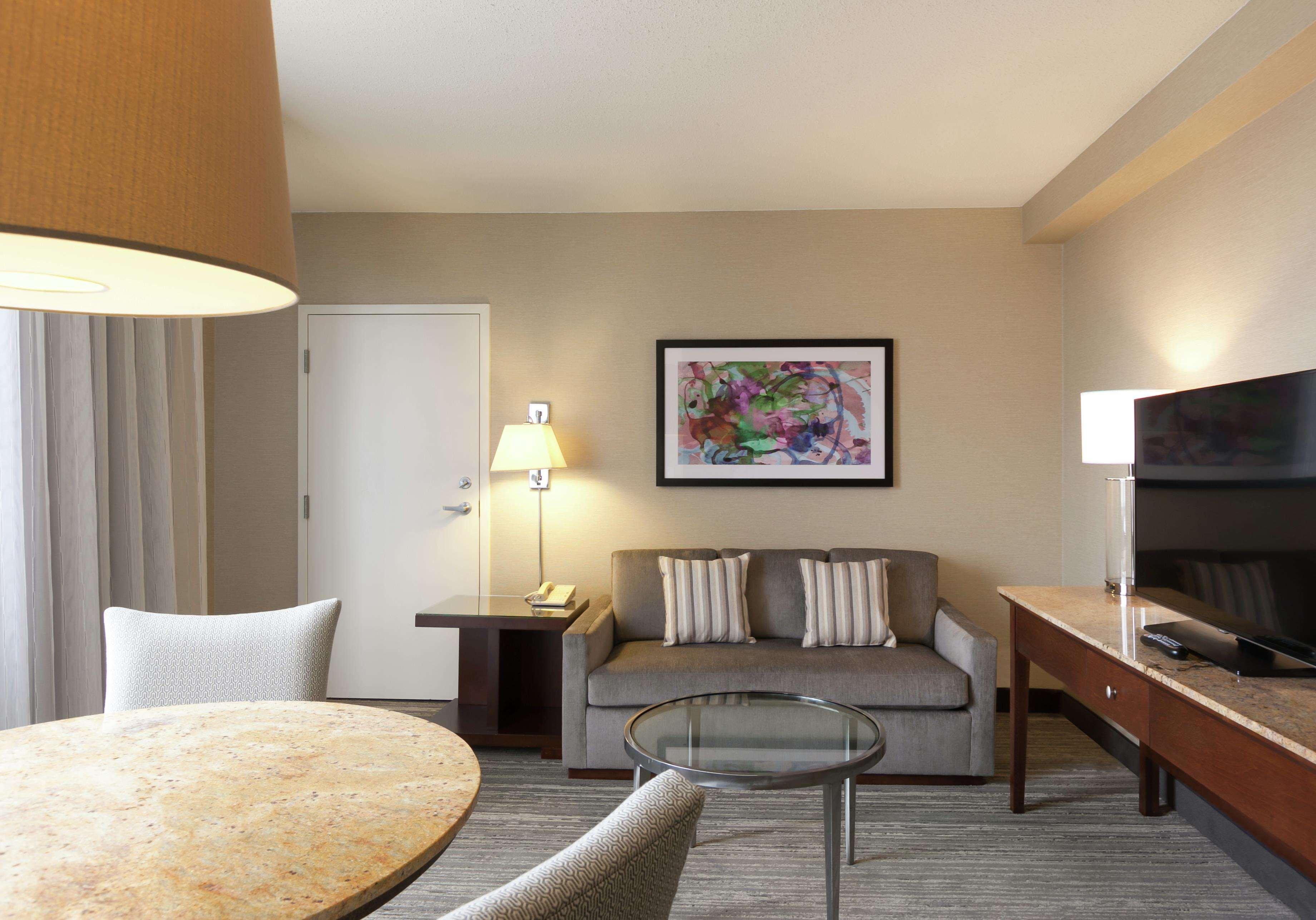 Hotel Doubletree By Hilton & By The Galleria Houston