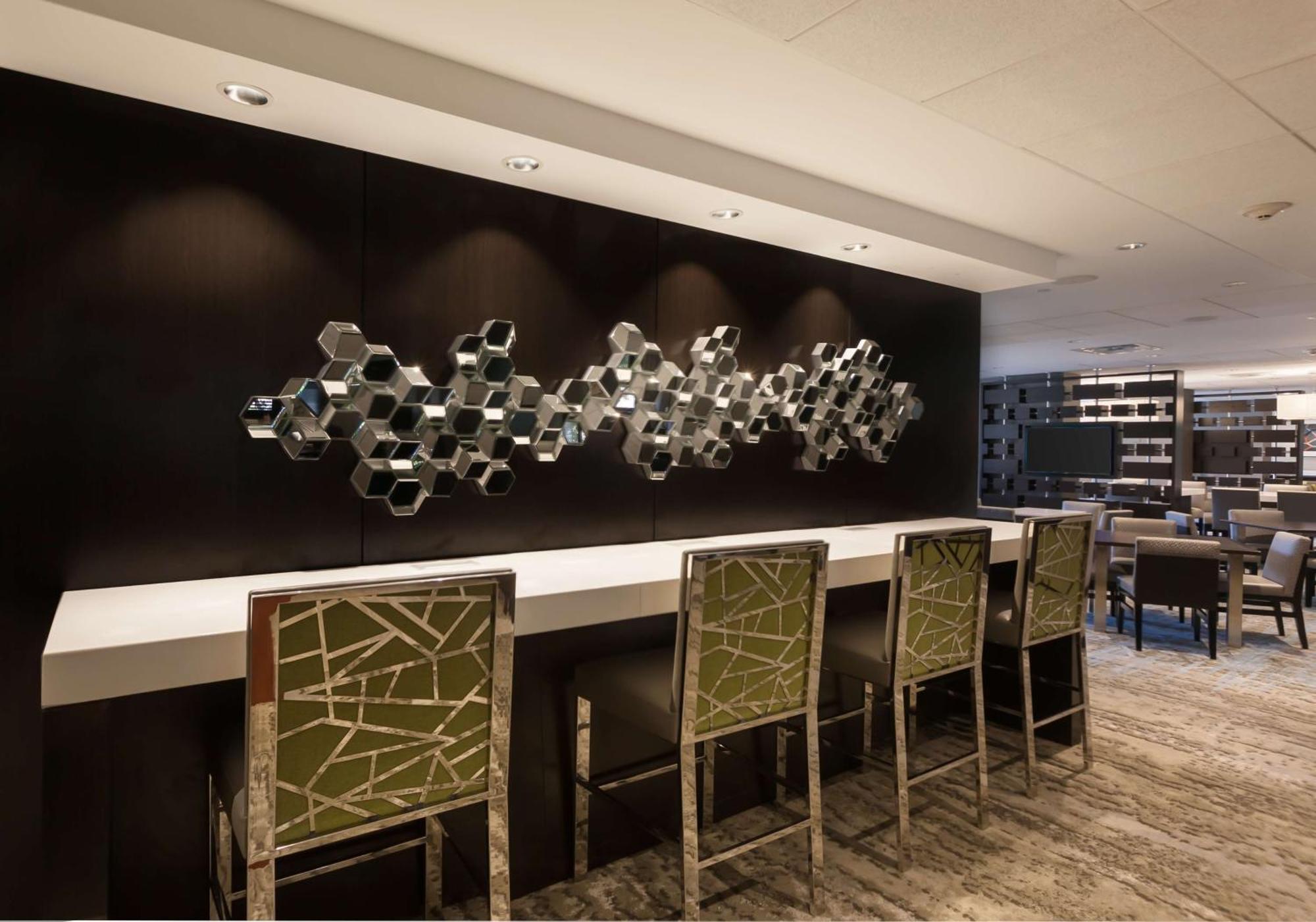 Doubletree By Hilton & By The Galleria Hotel