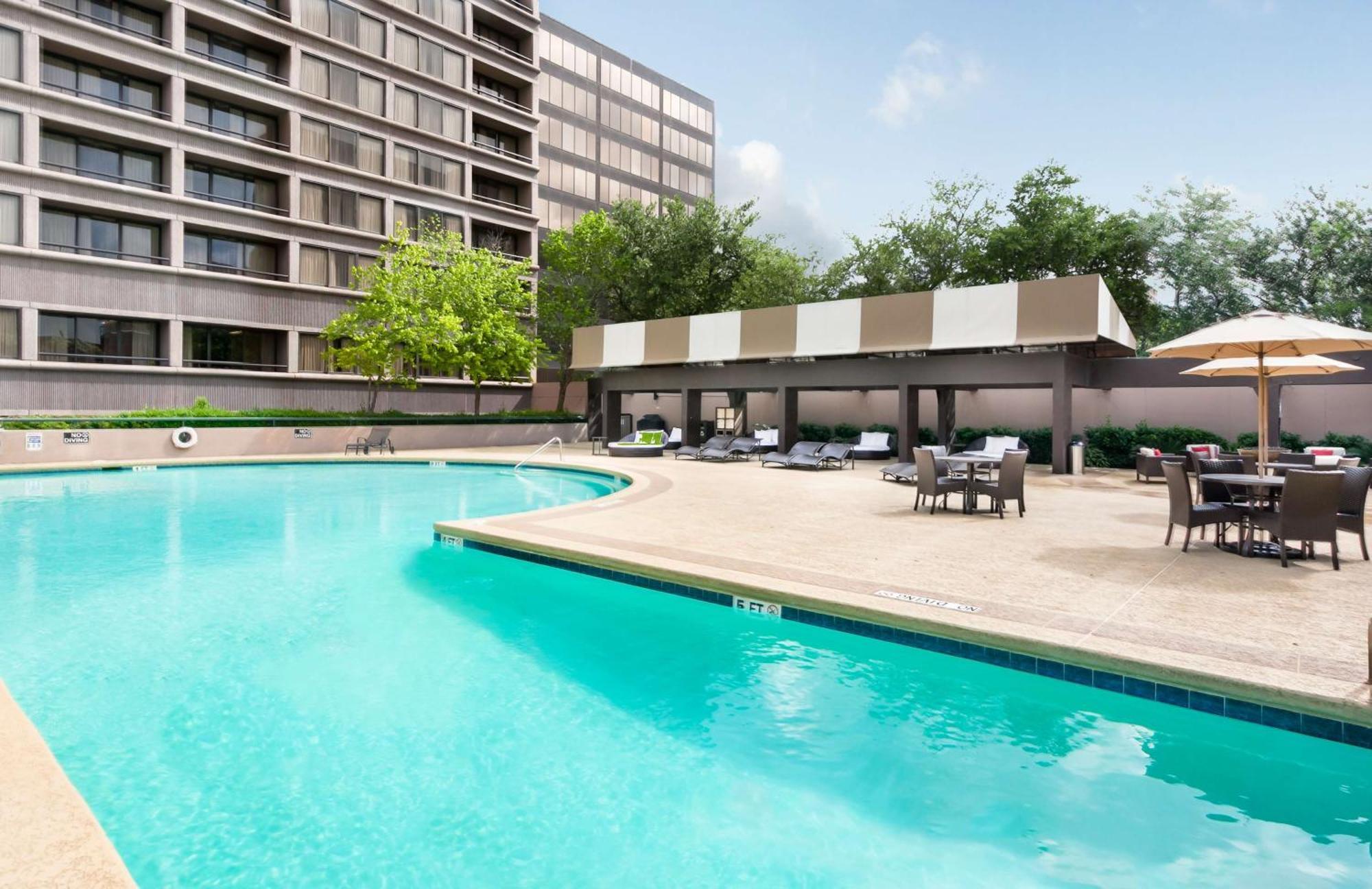 Doubletree By Hilton & By The Galleria 4* Houston