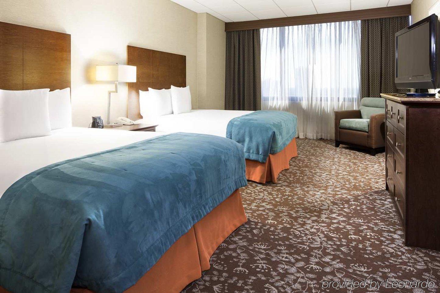 Hotel Doubletree By Hilton & By The Galleria Houston